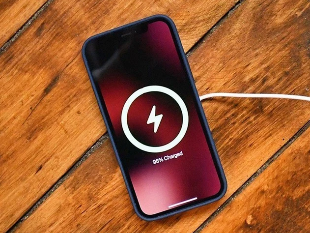 固原苹果手机维修分享iPhone 12可以随便充电吗 